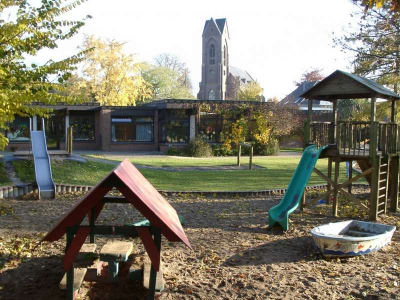 Das Bild zeigt den Kolping-Kindergarten in Altkalkar.