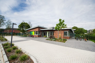 Das Bild zeigt den Kindergarten "WurzelWerk" in Altkalkar.