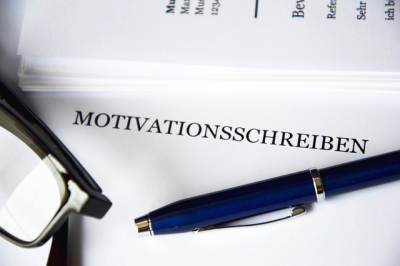 Das Bild zeigt ein Motivationsschreiben.