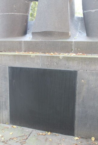 Kriegerdenkmal Platte